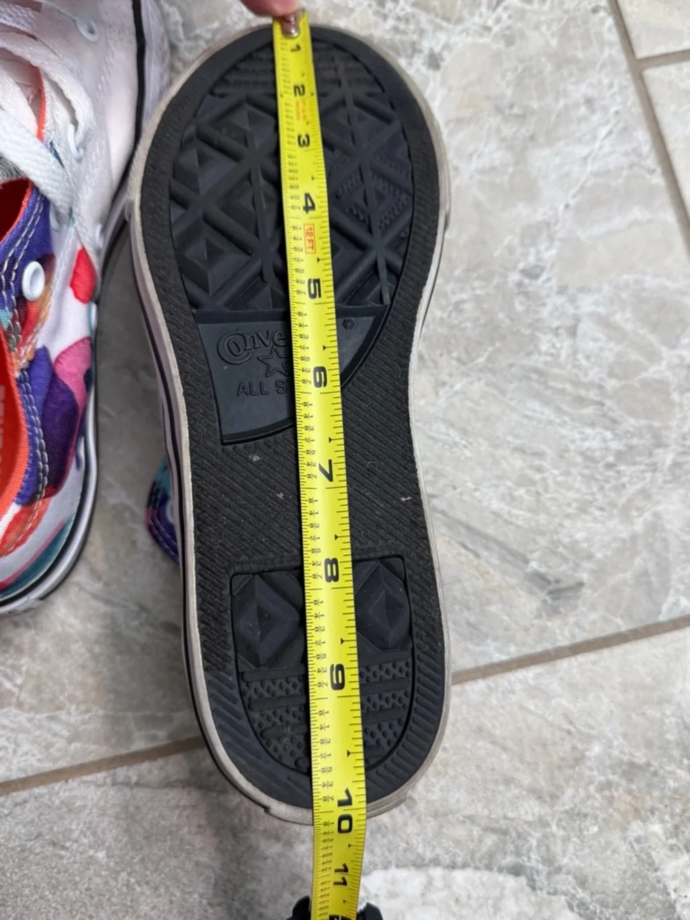 Converse low top
